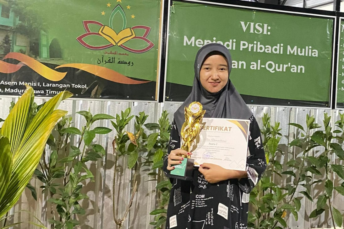 Mahasiswi Prodi IQT Raih Juara II Lomba MHQ di Pondok Raudhatul Quran