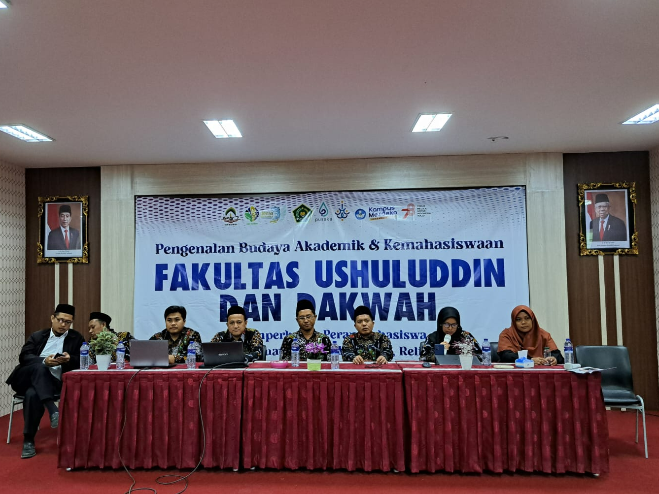 PENGENALAN BUDAYA AKADEMIK DAN KEMAHASISWAAN DI TINGKAT PRODI BAGI MAHASISWA BARU, KAPRODI IQT PESAN INI